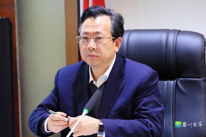 县委书记聂仕雄,县长江志坚,县委副书记周亮平,县委常委,宣传部长黄