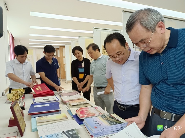 市委组织部副部长老干部局局长黄文彪到我县调研老干部工作
