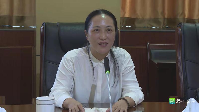 副县长张春明出席签约仪式.文/图:杨扬 李思远