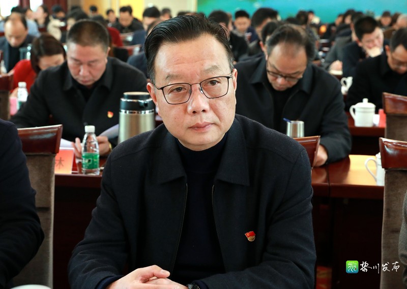 县领导江志坚,李俊锐,顾波,章劲松,章军华,王柏荣,黄小刚,胡林高