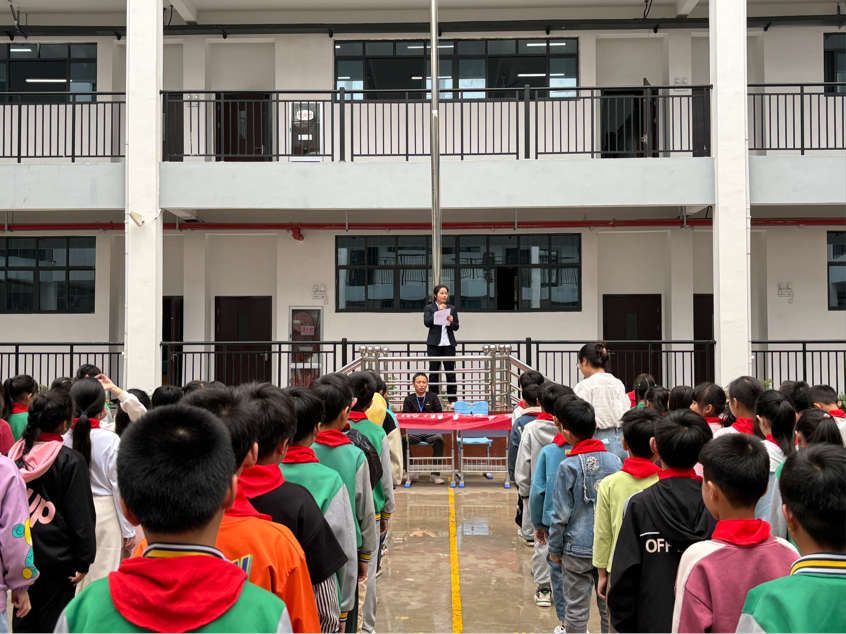 黎川县人民政府 工作动态 黎川一小 防溺水安全教育